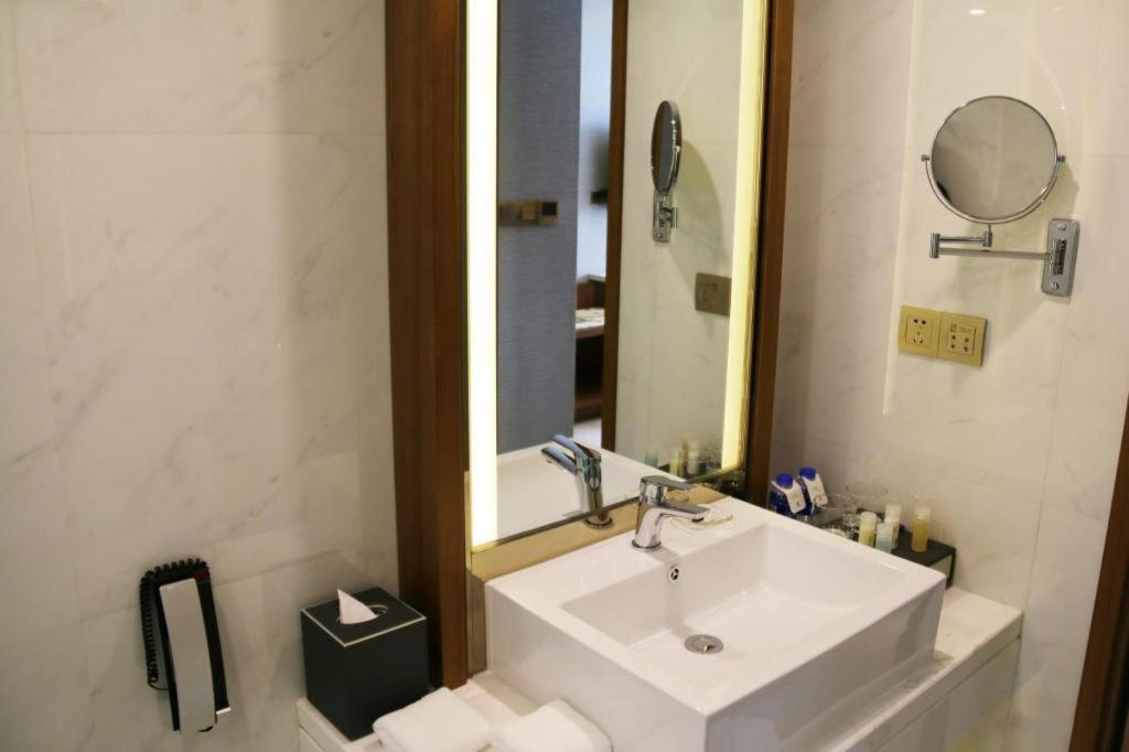 ホテル Deacon House Wuxi 無錫 エクステリア 写真